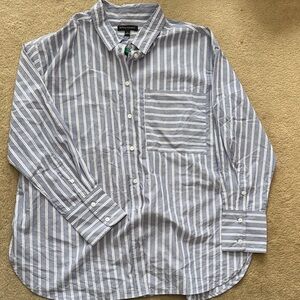 Banana Republic Oversized Women’s Blue and White Striped Shirt - XL